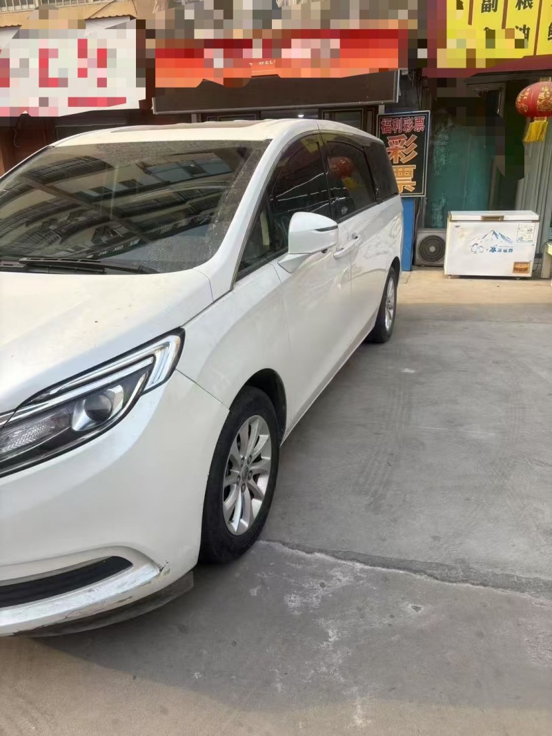 徐州18年别克GL83