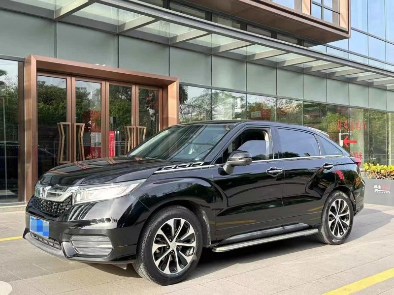 广州17年本田冠道3
