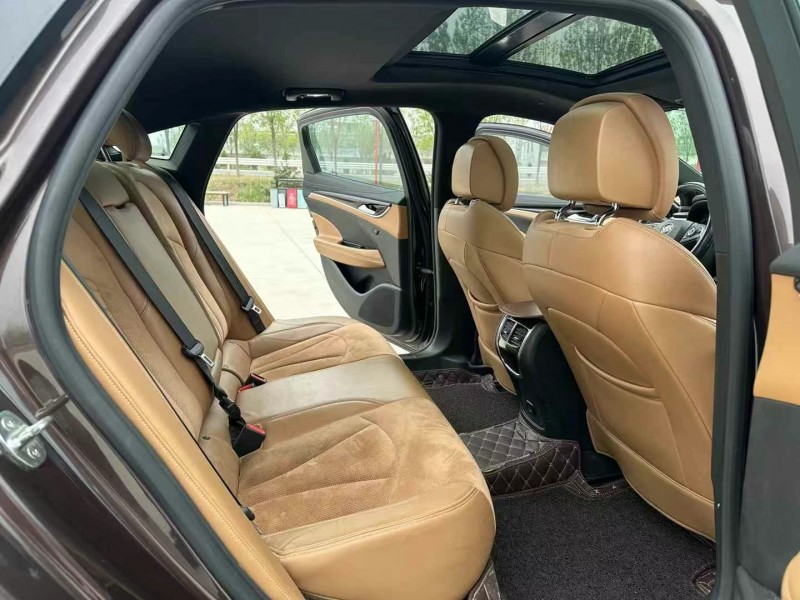 徐州17年别克君越6