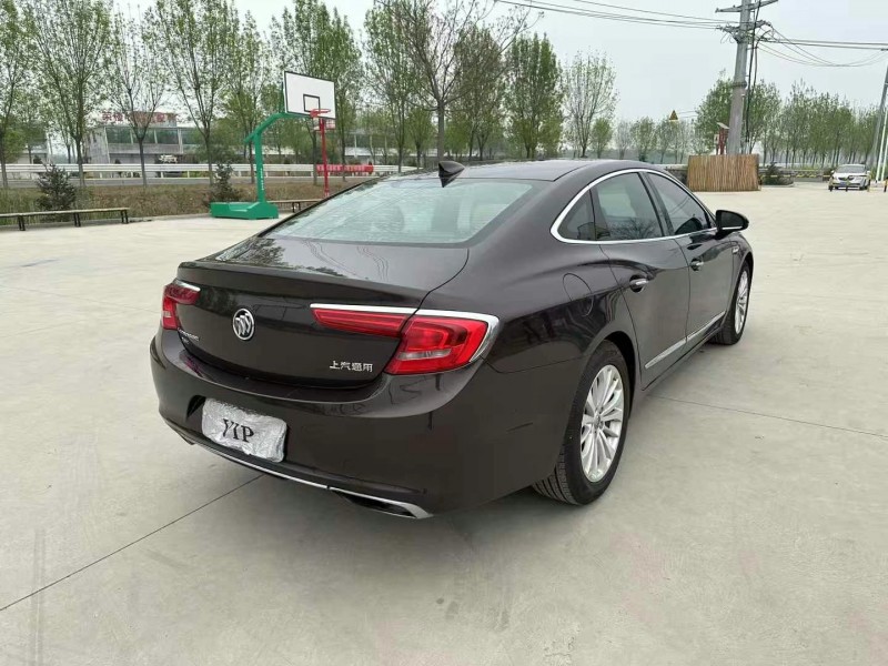 徐州17年别克君越8