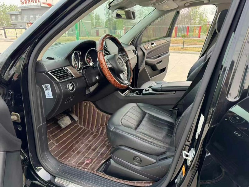 徐州17年奔驰GLE4