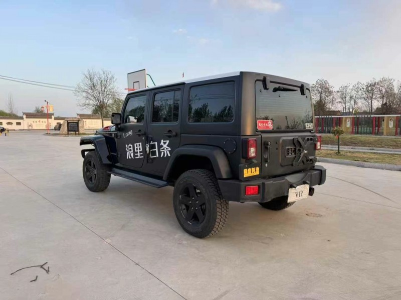 徐州16年Jeep牧馬人8