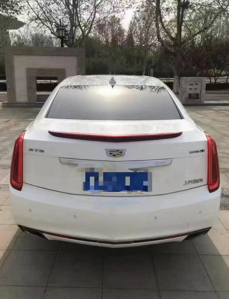 濟南17年凱迪拉克XTS8