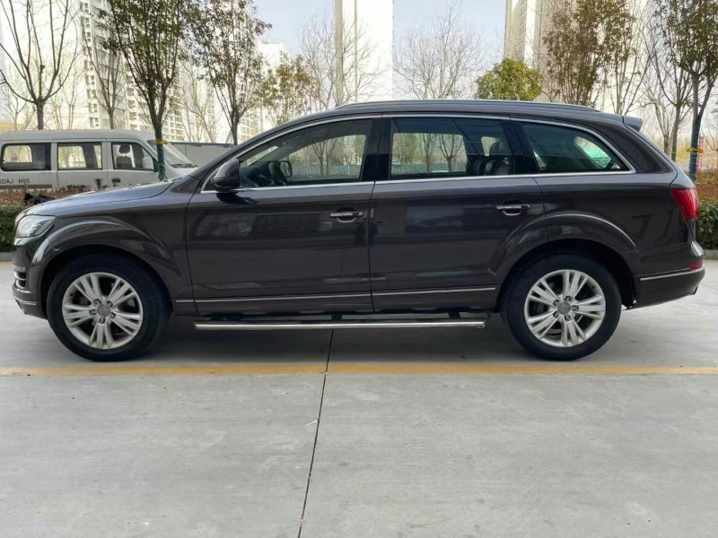 东营13年奥迪Q77