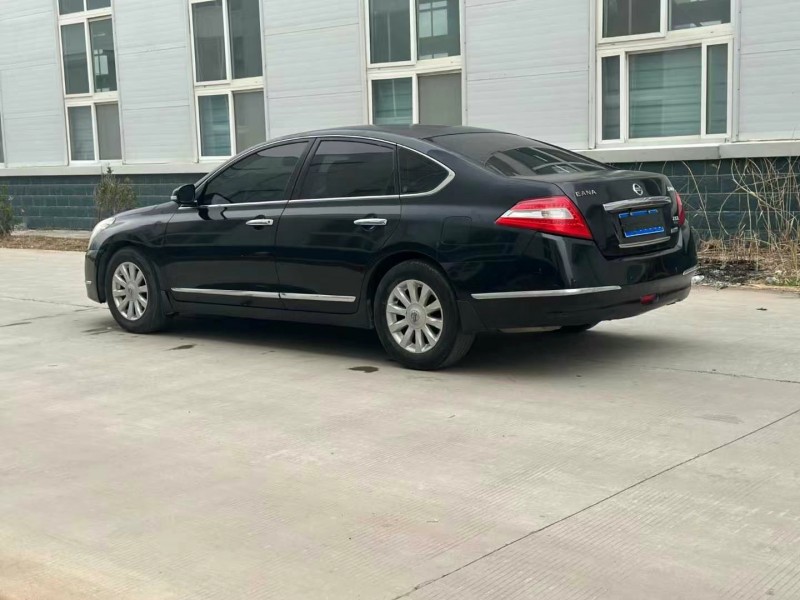 新鄉09年日產天籟7
