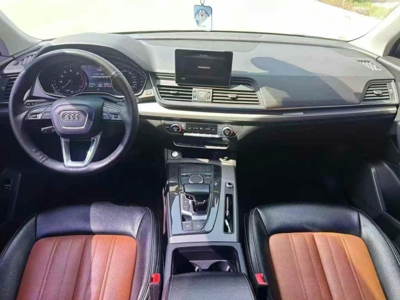 东营19年奥迪Q54