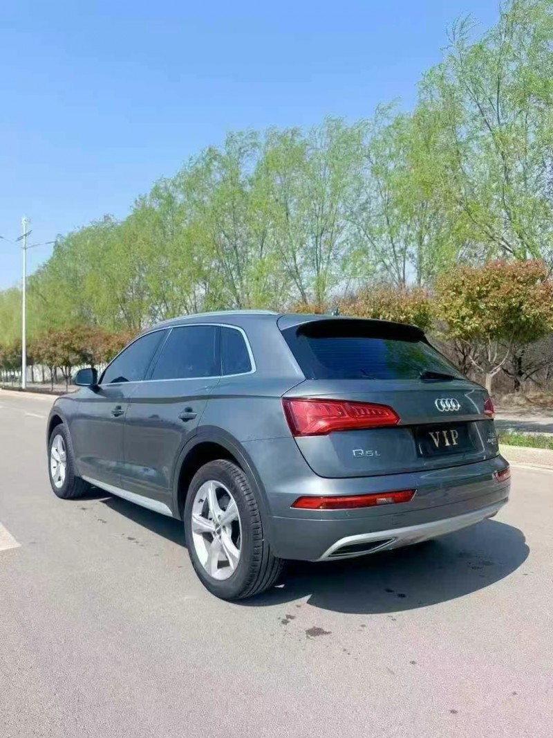 东营19年奥迪Q59