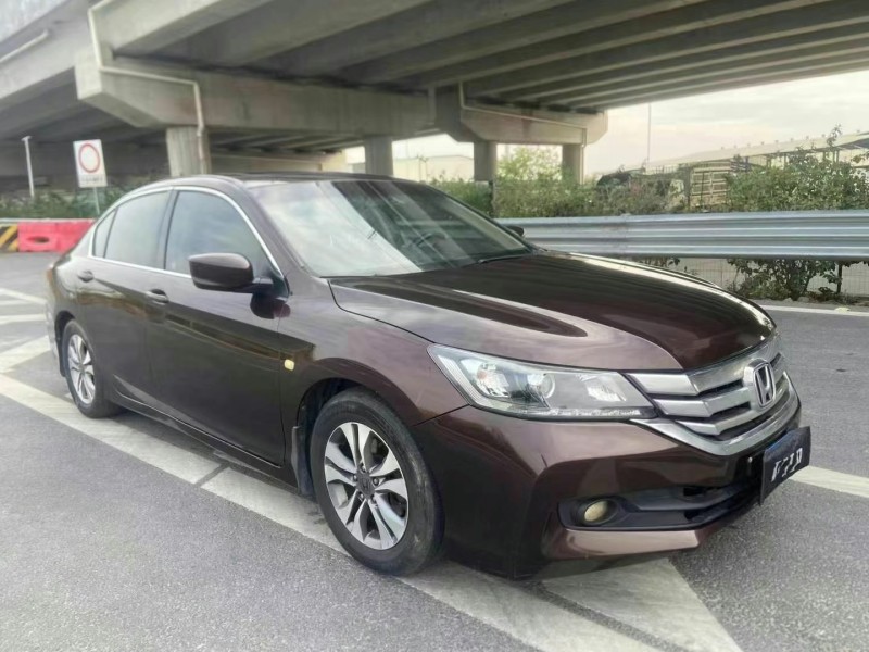 广州15年本田雅阁2