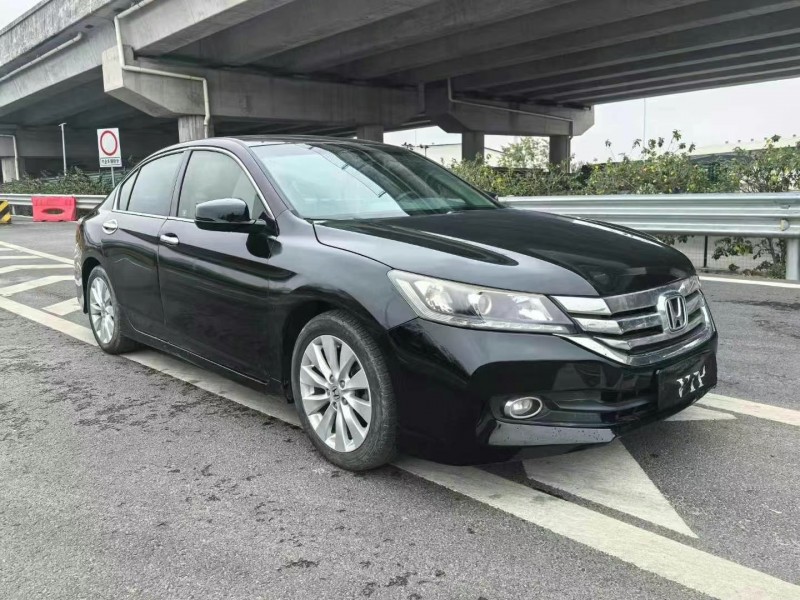 广州15年本田型格2