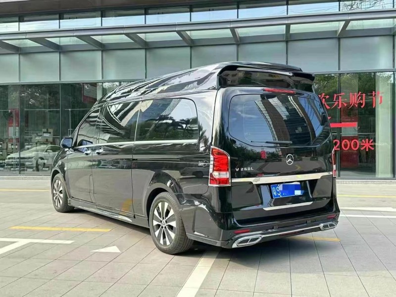 广州22年奔驰V7