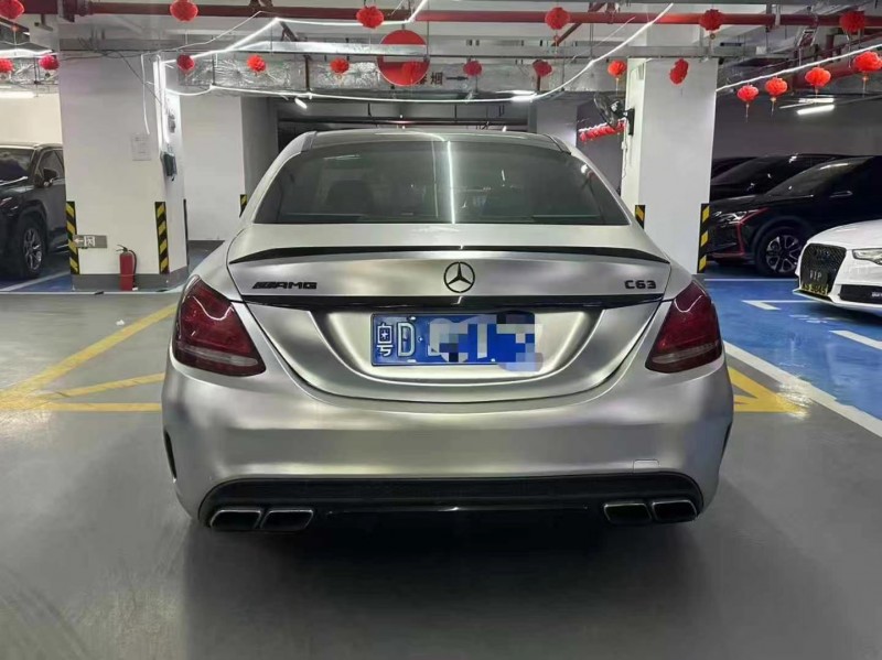 广州17年奔驰AMG6