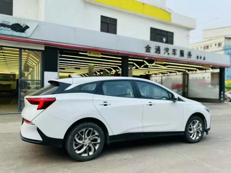 东莞24年别克微蓝4