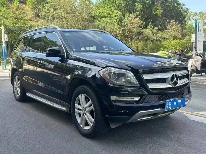 广州13年奔驰GL2