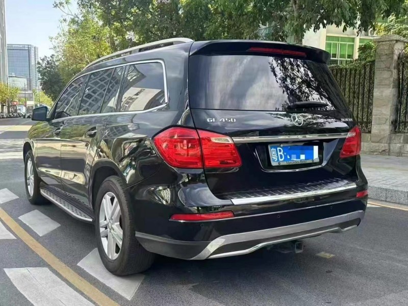 广州13年奔驰GL7