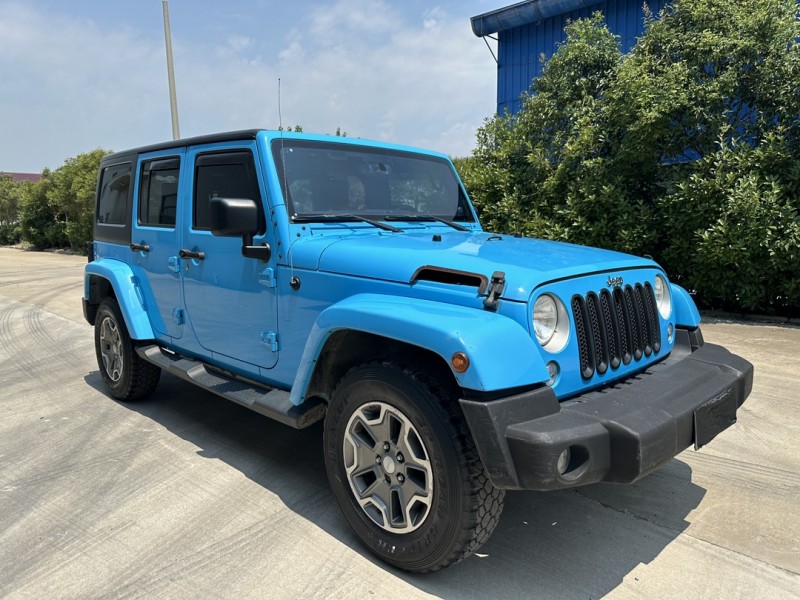 鹽城18年Jeep牧馬人3