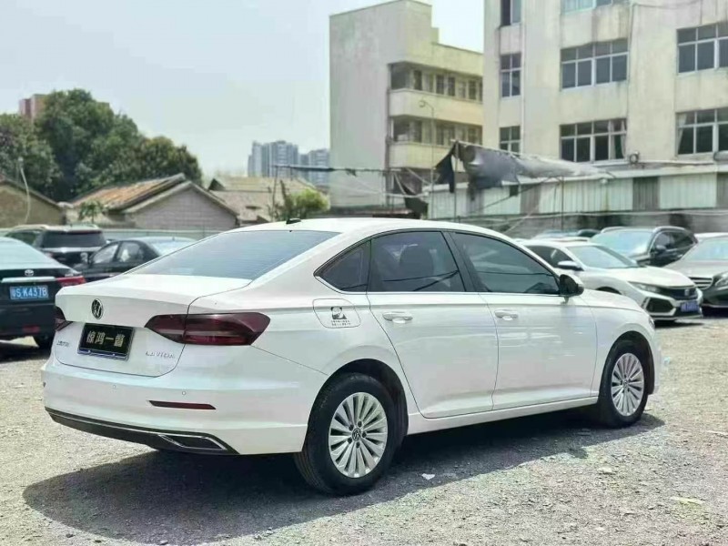 广州22年大众凌渡7