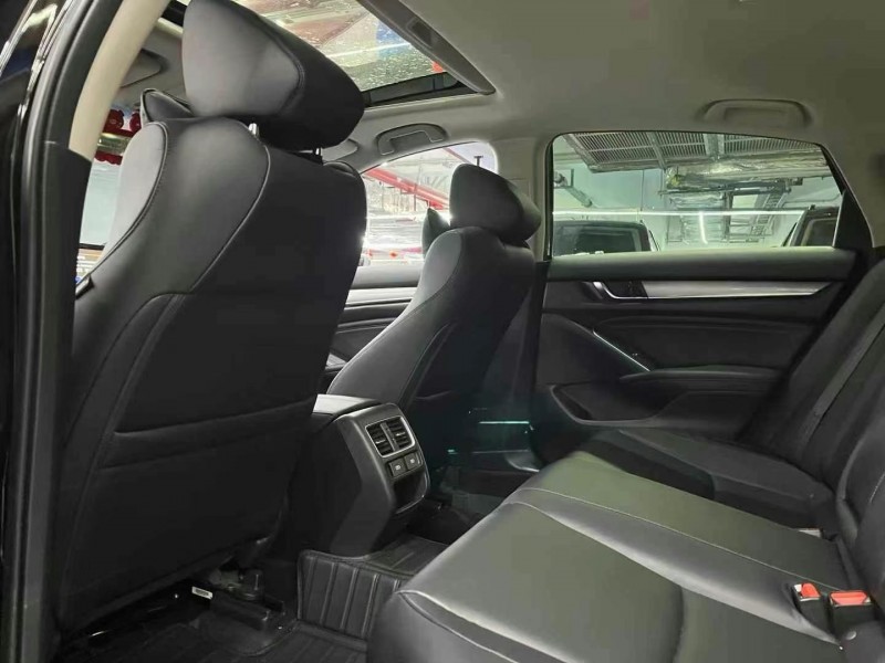 广州23年本田雅阁4