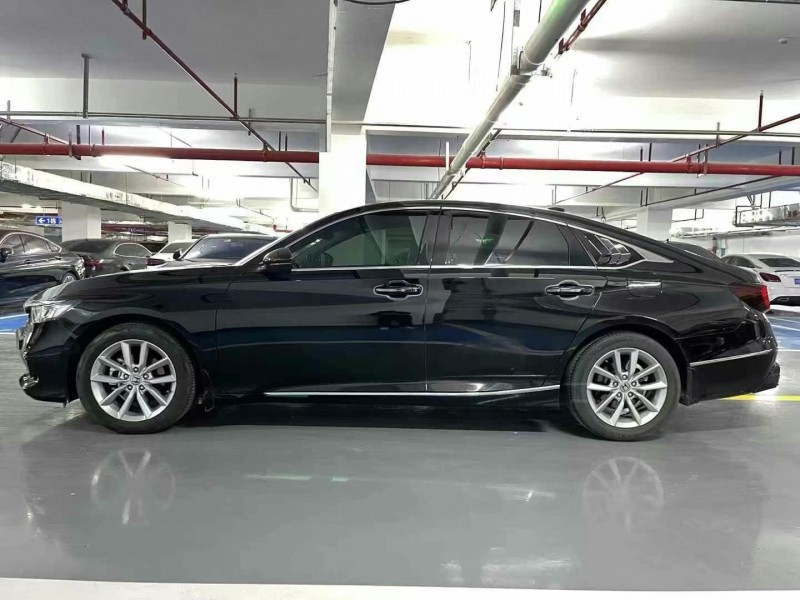 广州23年本田雅阁7