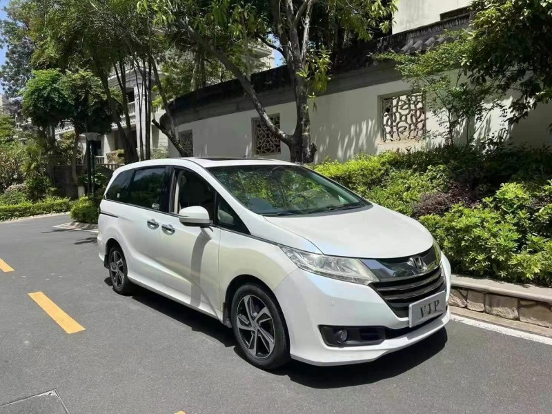 广州16年本田奥德赛2