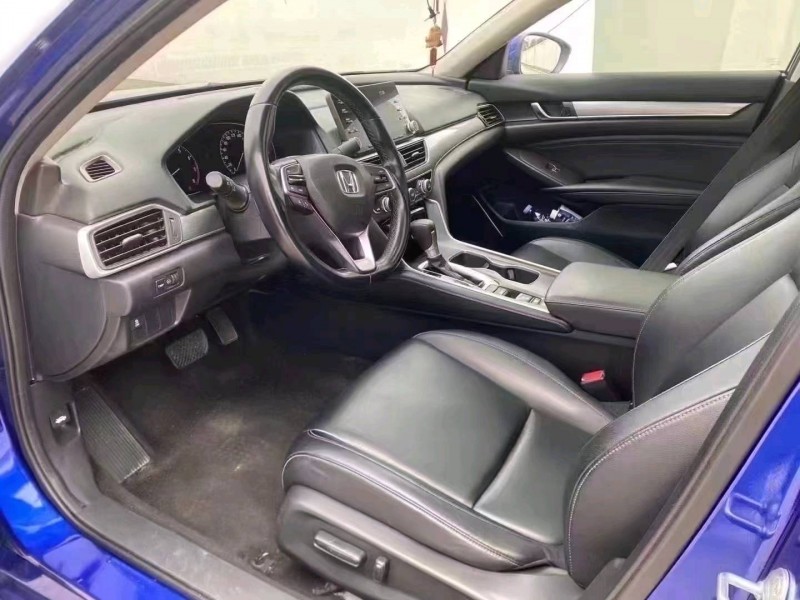 徐州20年本田雅阁5