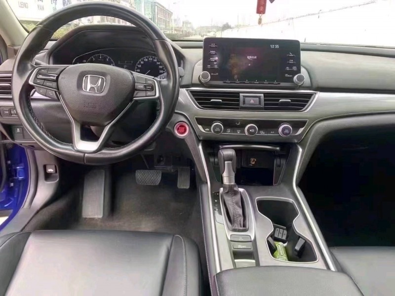 徐州20年本田雅阁6