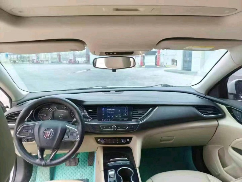 徐州22年别克君威4