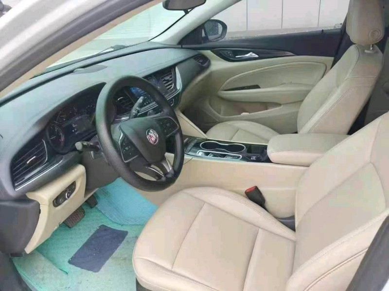 徐州22年别克君威6