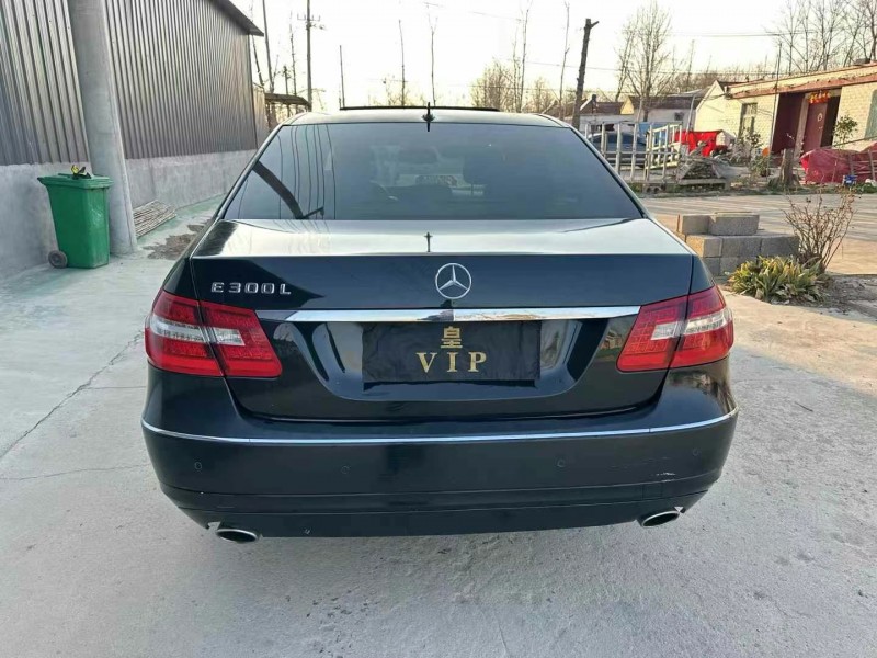 徐州13年奔驰E8