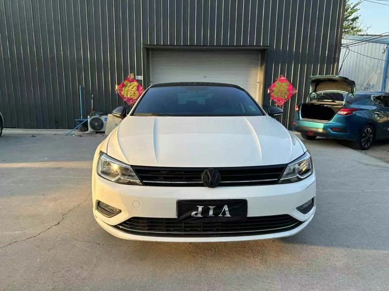 徐州17年大众凌渡1