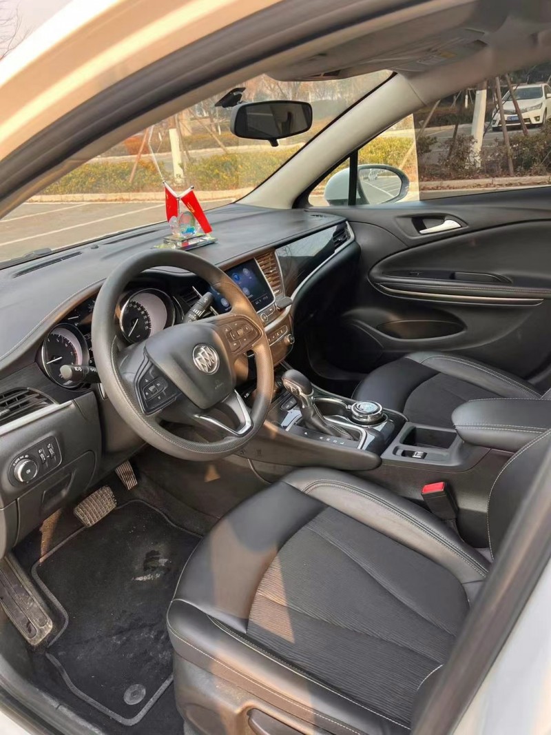 徐州22年别克威朗4