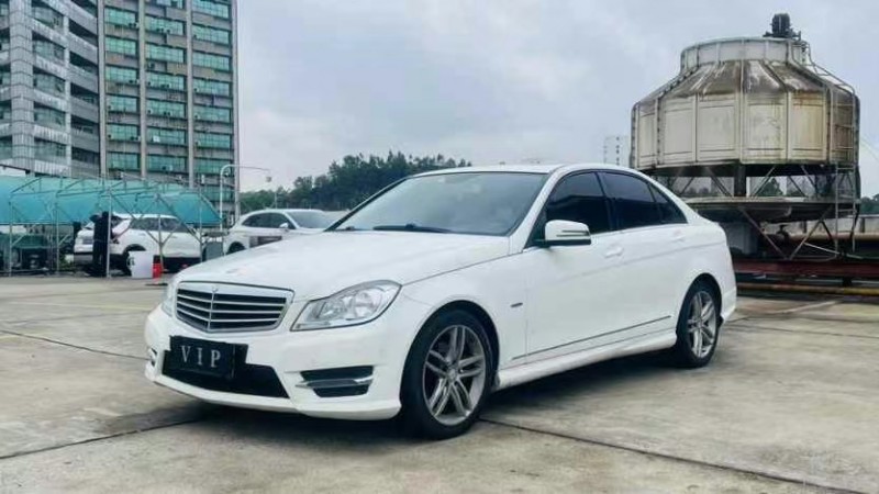 东莞14年奔驰C3