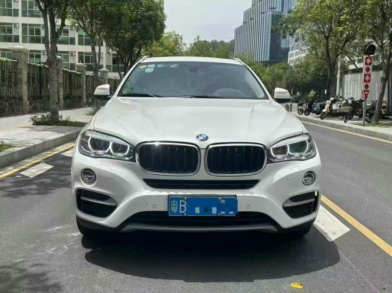 广州16年宝马X61
