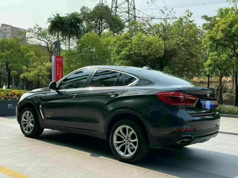 广州18年宝马X68