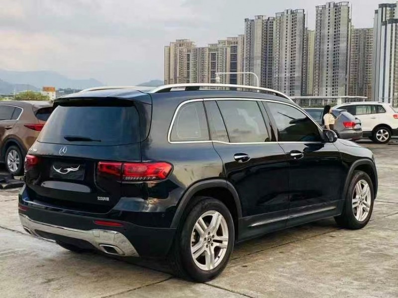 东莞22年奔驰GLB9