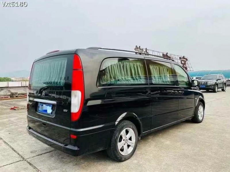 东莞14年奔驰威霆7