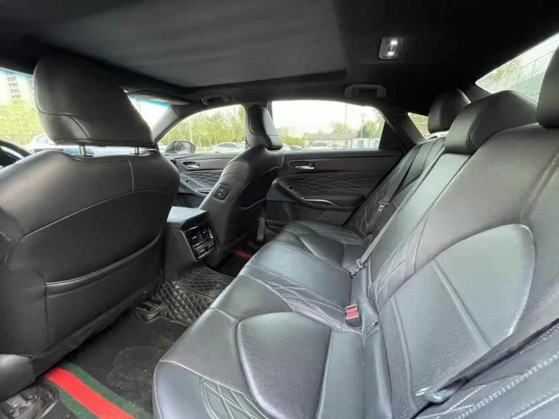 东营20年丰田亚洲龙6