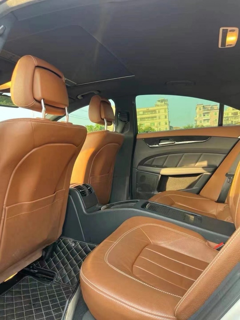 广州16年奔驰CLS4