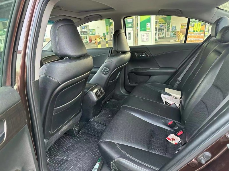 广州14年本田雅阁8