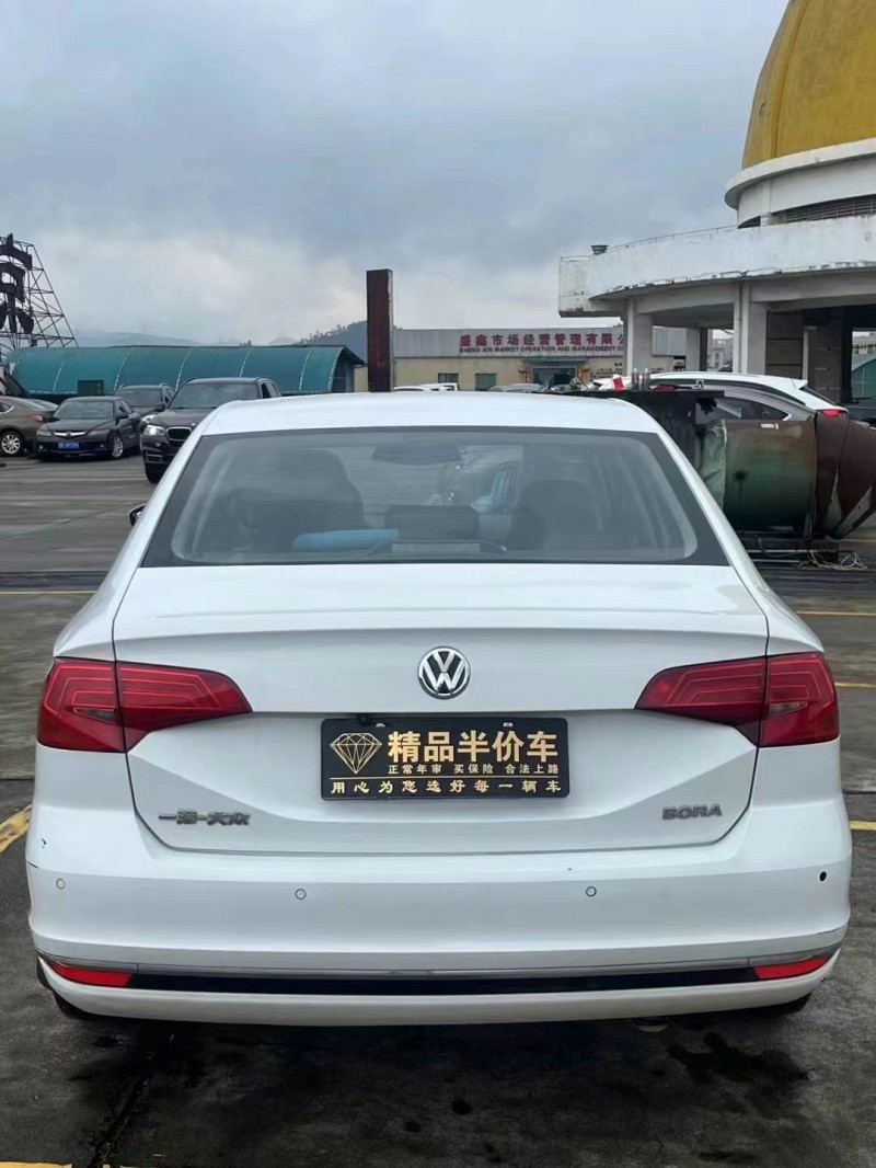 东莞17年大众宝来7