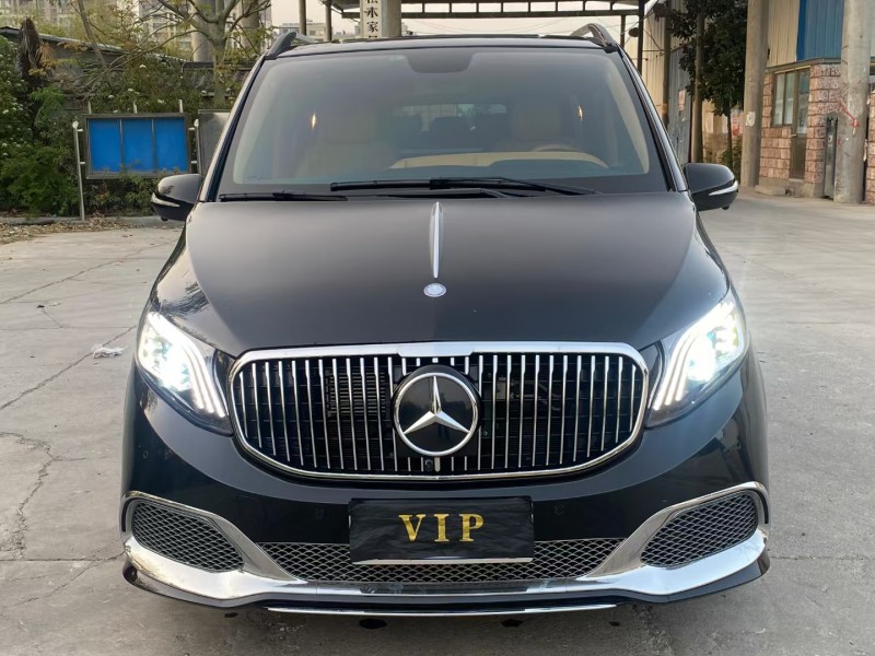 徐州22年奔驰威霆1