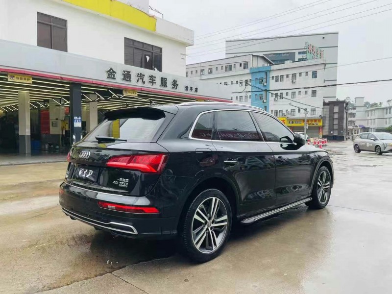 东莞20年奥迪Q59