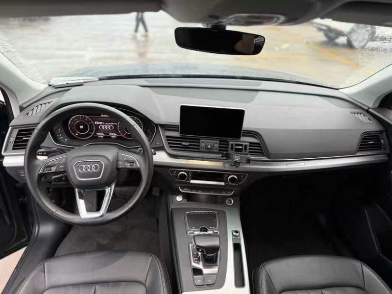 东莞21年奥迪Q58