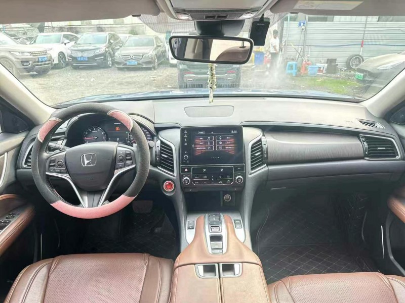 广州20年本田冠道5