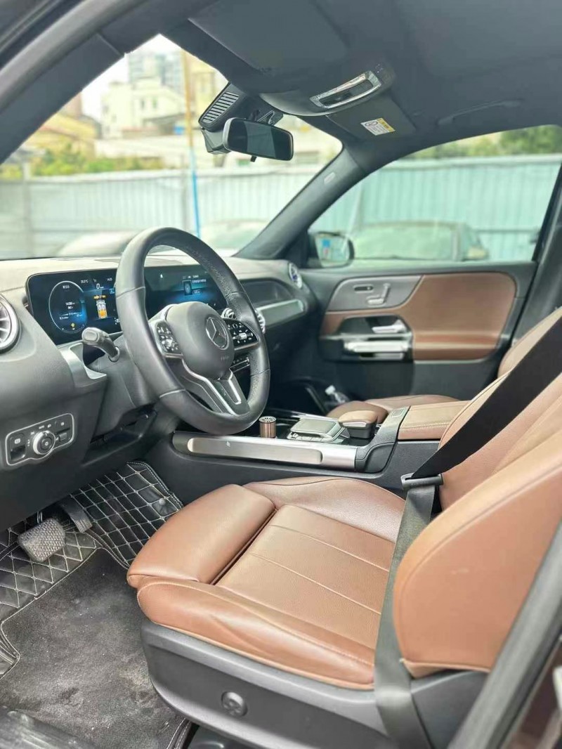 广州23年奔驰GLB4