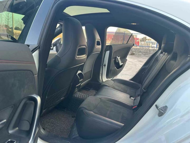 徐州22年奔驰CLA7