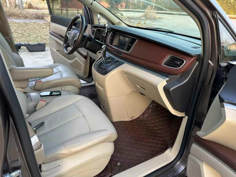 徐州16年别克GL86