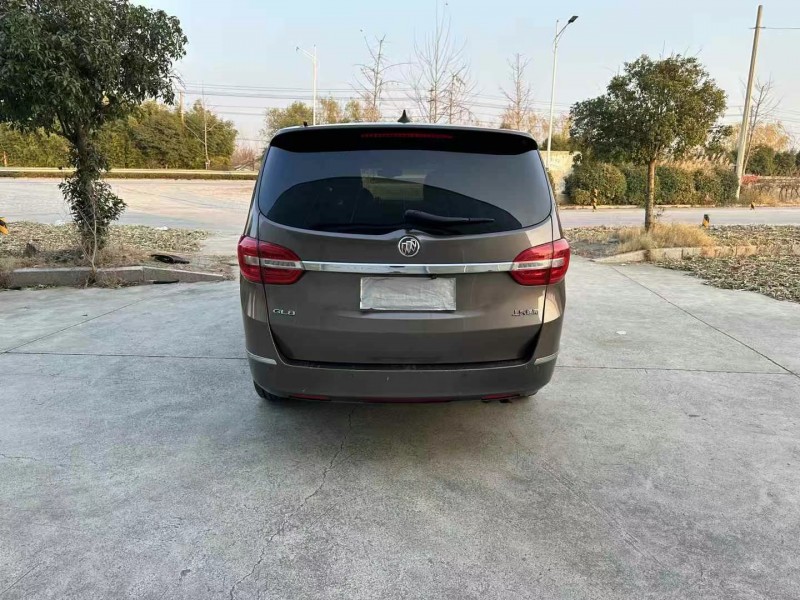 徐州16年别克GL89