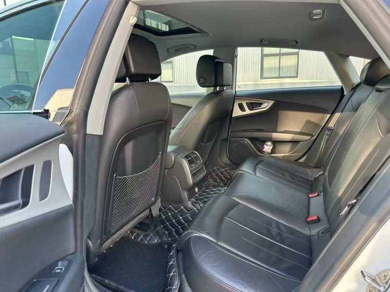 徐州17年奥迪A7L4