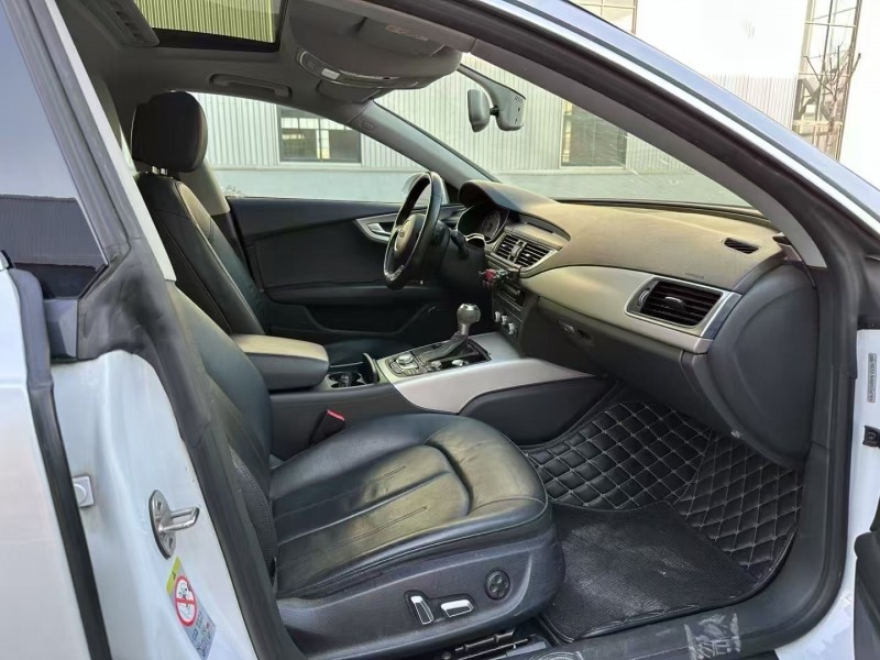 徐州17年奥迪A7L5