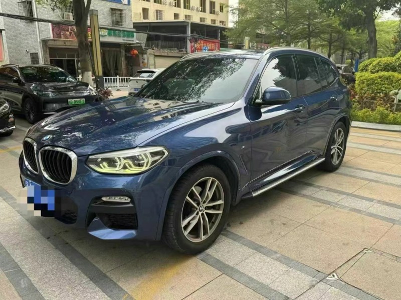 广州19年宝马X33